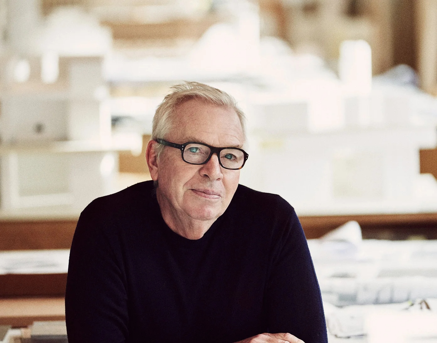 David Chipperfield -  Wastberg apgaismojuma dizainers 